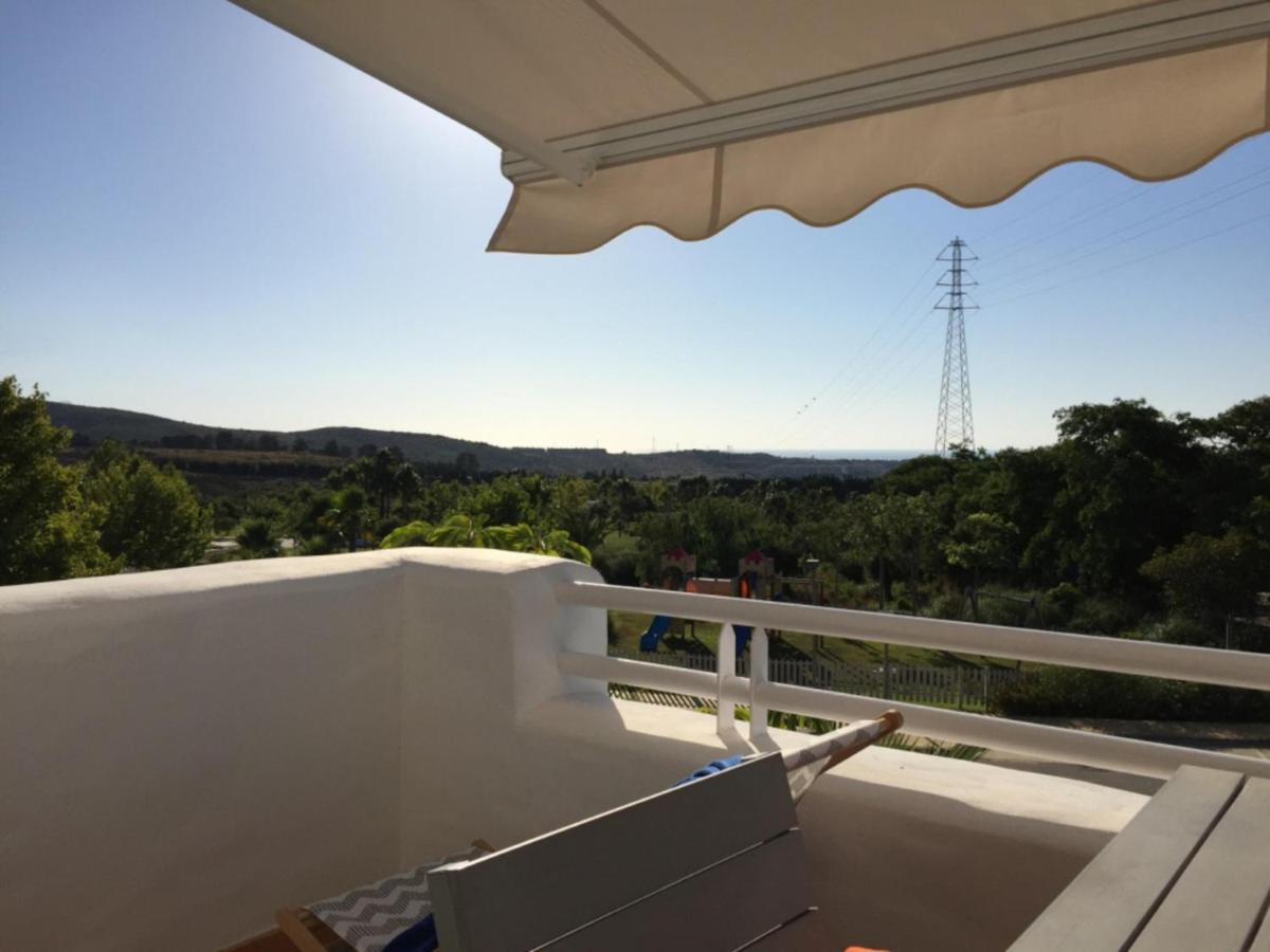 2152-modern With Private Appartement